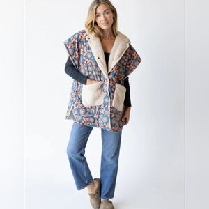 NATURAL LIFE Floral Blue and Cream Jacket